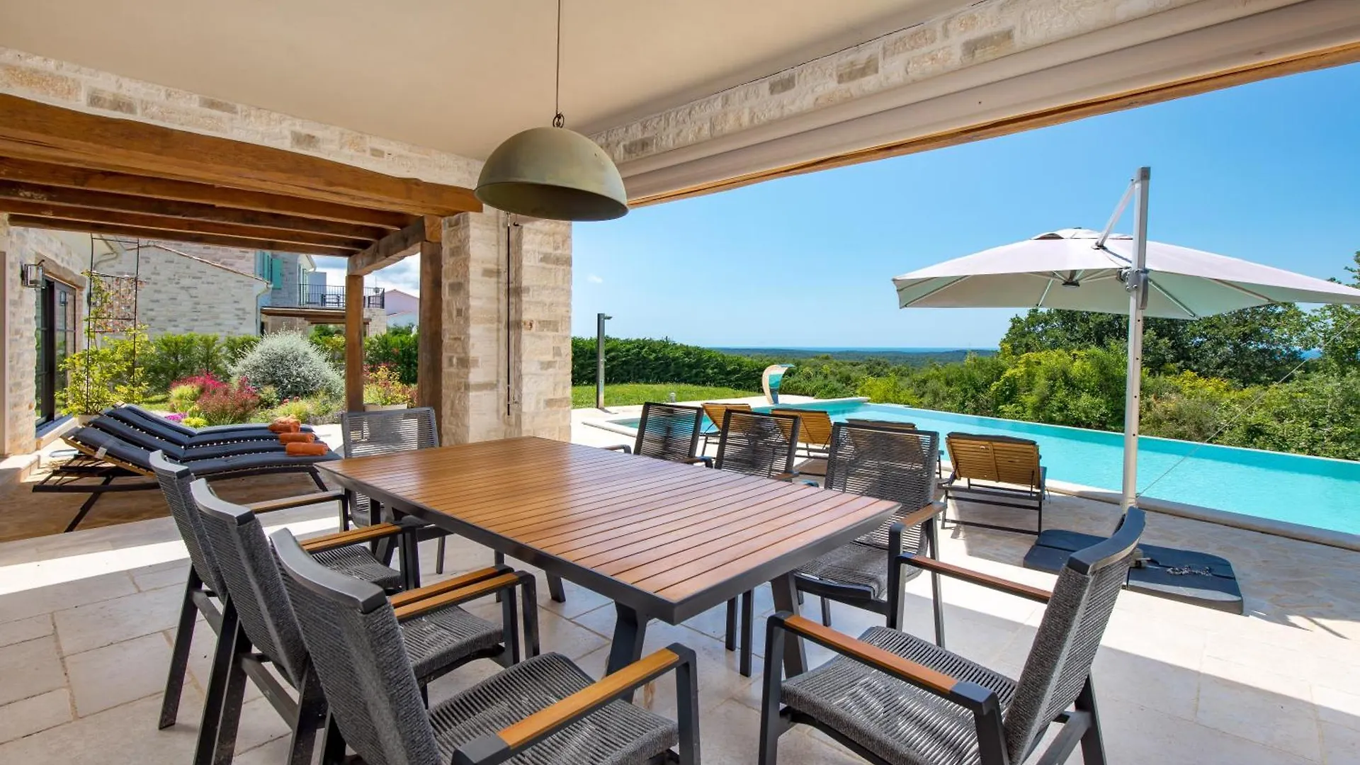 Villa Plava With Panoramic Seaview And Big Pool Bale Croatia