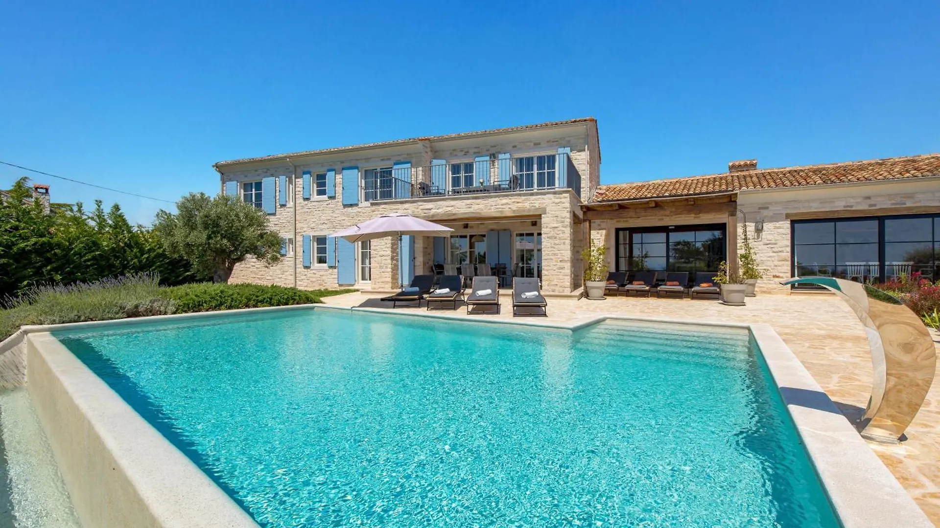 Villa Plava With Panoramic Seaview And Big Pool Bale