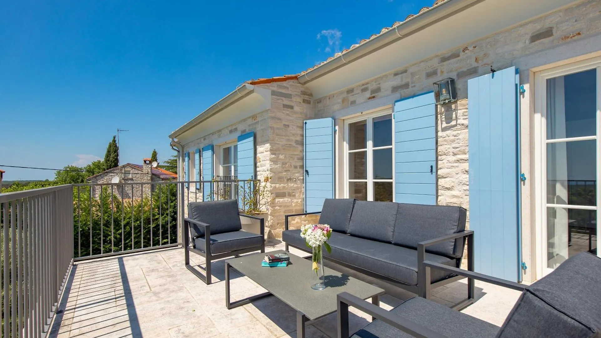 Villa Plava With Panoramic Seaview And Big Pool Bale 0*,  Croatia