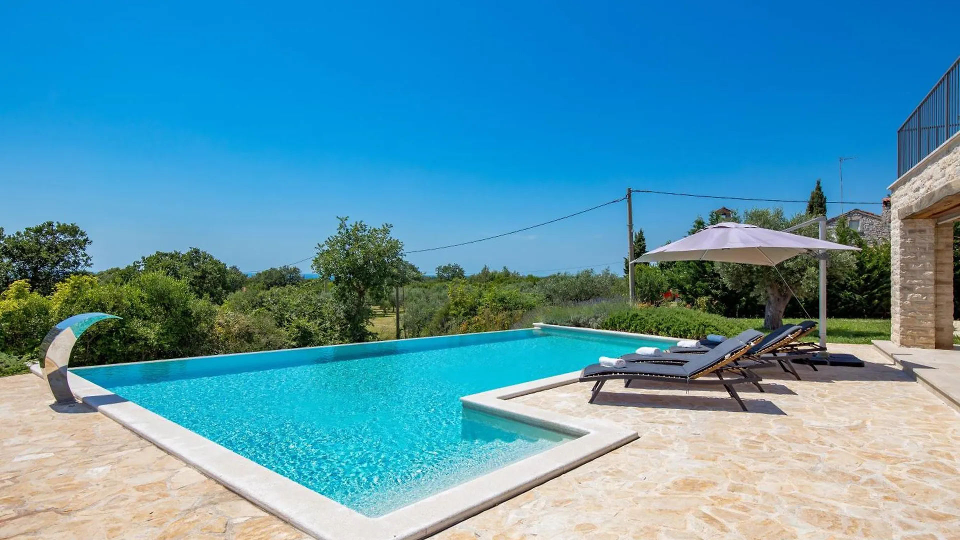 Villa Plava With Panoramic Seaview And Big Pool Bale 0*,