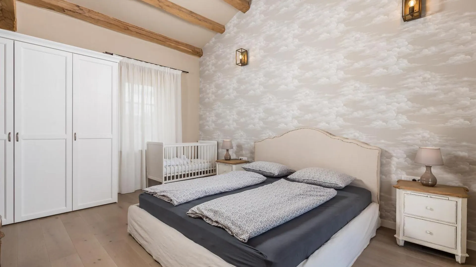 Villa Plava With Panoramic Seaview And Big Pool Bale Croatia