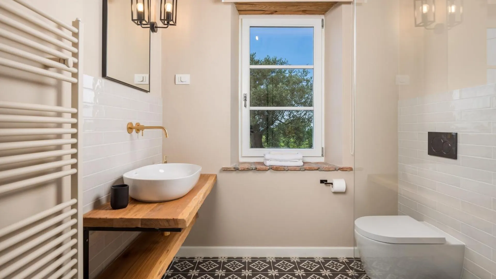 Villa Plava With Panoramic Seaview And Big Pool Bale