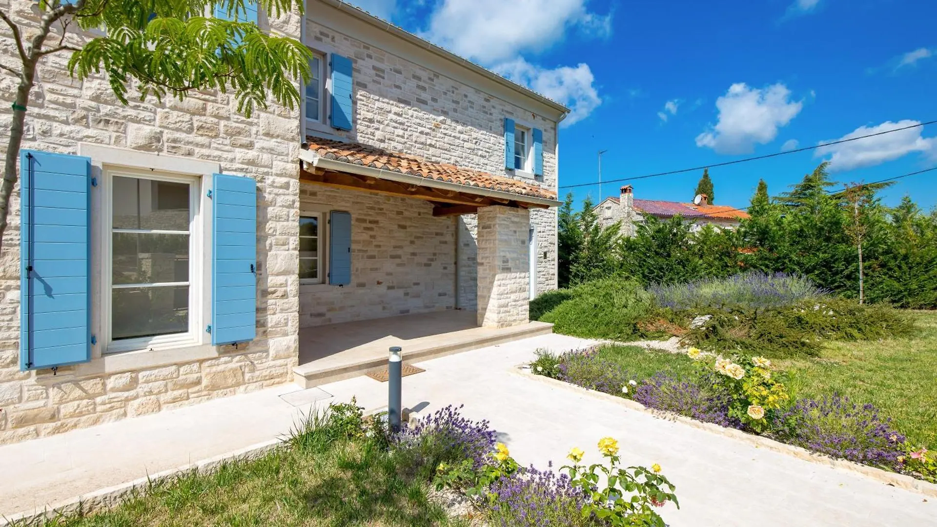 Villa Plava With Panoramic Seaview And Big Pool Bale