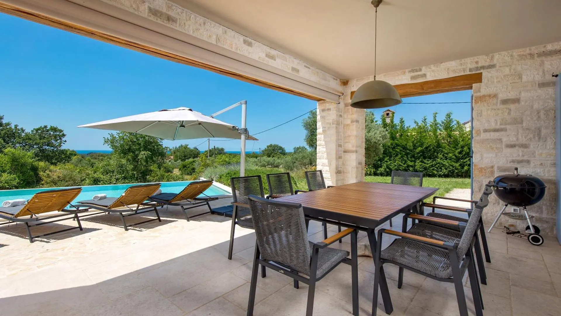 Villa Plava With Panoramic Seaview And Big Pool Bale